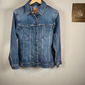 GAP Womens Denim Jacket Blue Trucker Style Button Front Size S